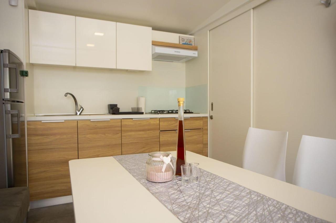 Oaza Mira Mobile Houses - Camp Basko Polje #Bestoffer Baska Voda Exterior photo