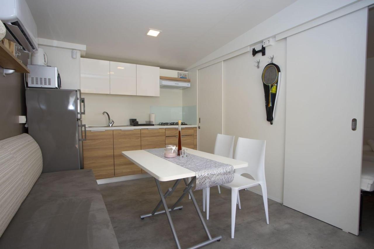 Oaza Mira Mobile Houses - Camp Basko Polje #Bestoffer Baska Voda Exterior photo